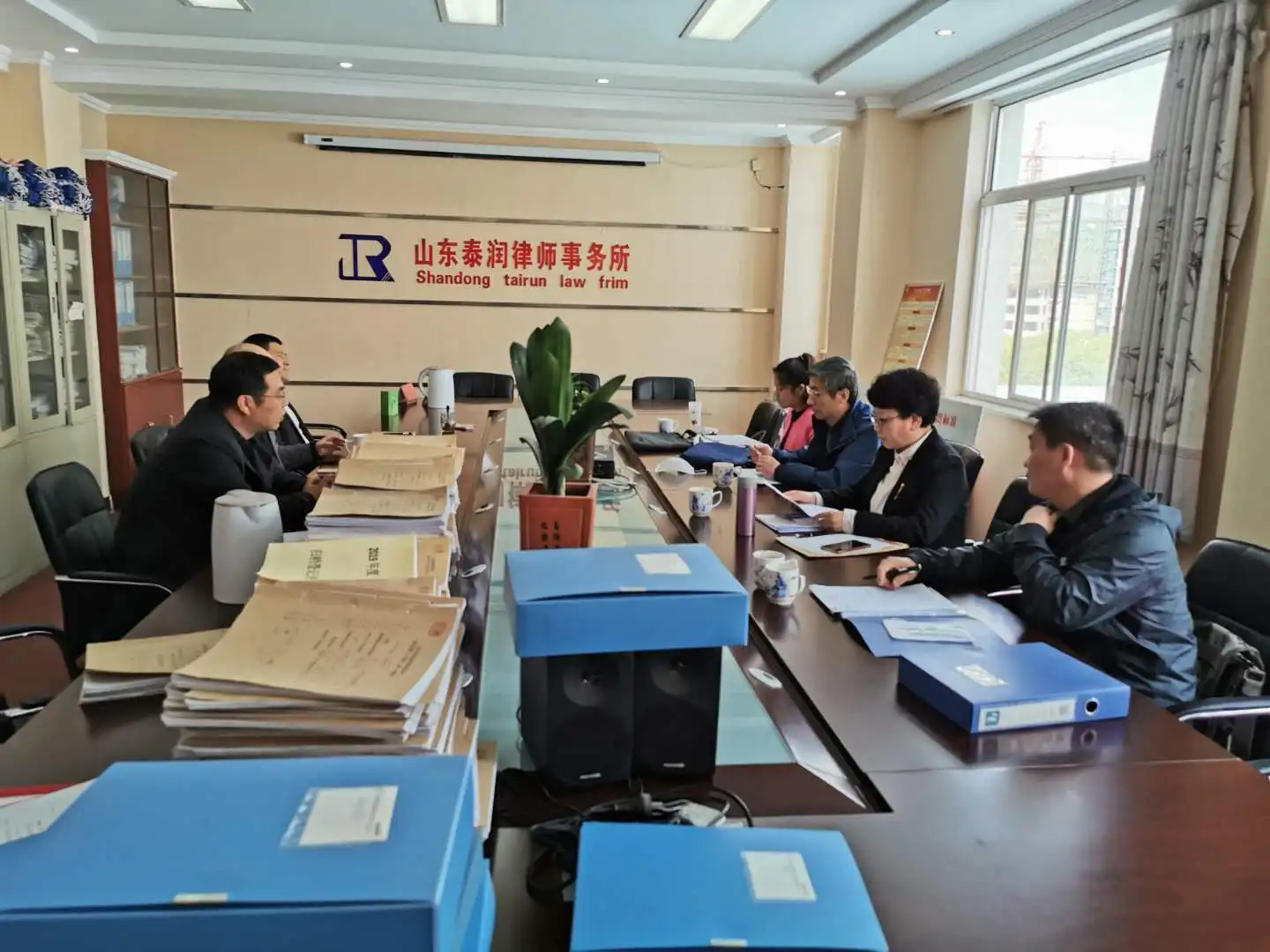 泰安市司法局领导莅临山东泰润律师事务所检查指导工作